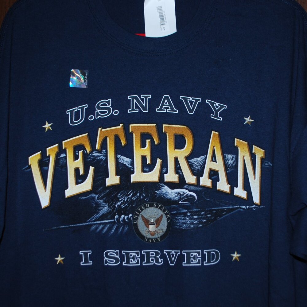 NWT U.S. Navy Veteran T-shirt - XXL - Picture 2 of 9